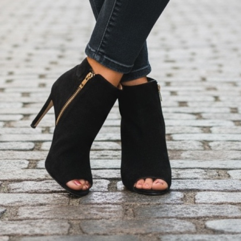 MARK FISHER (8.5) Ankle Peep Toe Suede Ankle Boots Black